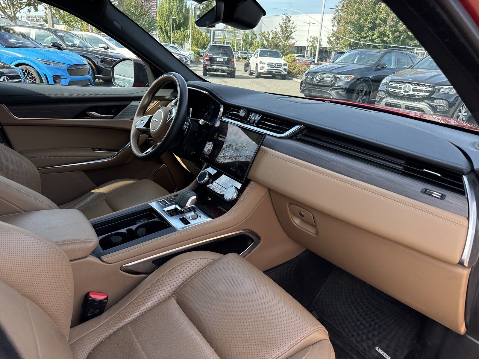 Used 2023 Jaguar F-PACE S AWD/4WD image 15