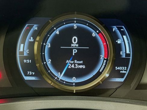 Used 2019 Lexus IS 300 F Sport w/ F Sport Package RWD image 12