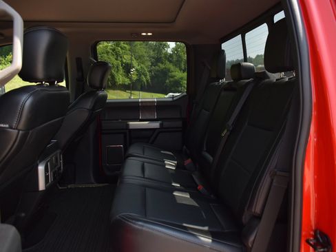 Used 2019 Ford F350 Lariat w/ Lariat Ultimate Package AWD/4WD image 17