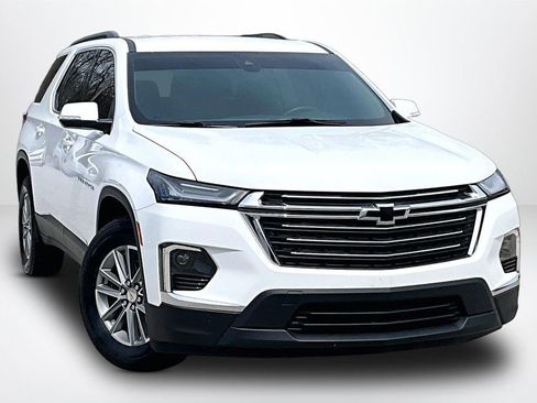 Used 2022 Chevrolet Traverse LT AWD/4WD image 3