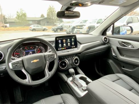 New 2025 Chevrolet Blazer LT w/ Midnight/Sport Edition image 34