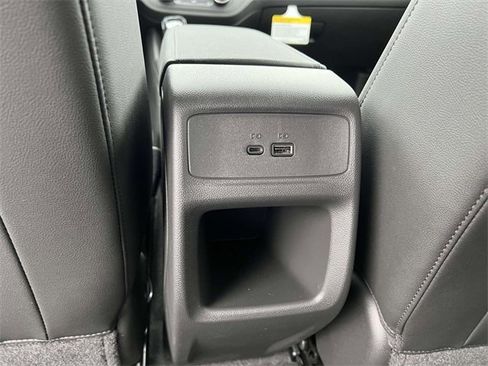 Used 2025 Buick Envista Preferred w/ Convenience I Package image 15