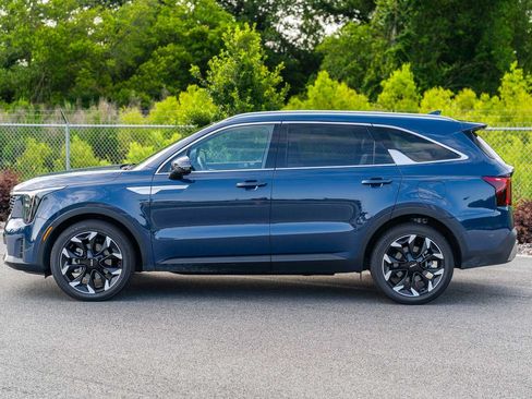 Used 2024 Kia Sorento SX FWD image 4