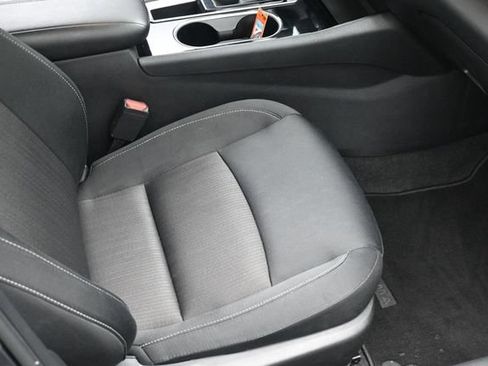 Used 2024 Nissan Altima 2.5 SV FWD image 42