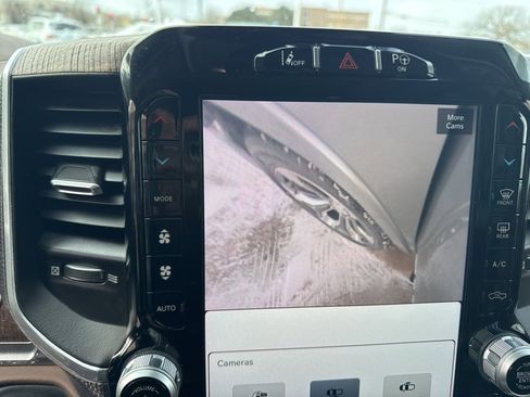 Used 2022 RAM 1500 Limited image 22