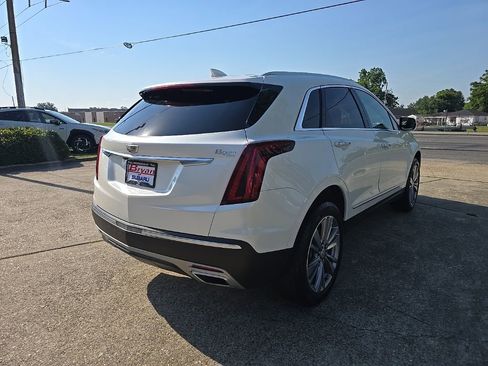 Used 2024 Cadillac XT5 Premium Luxury FWD image 17