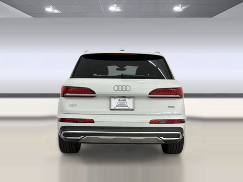 Used 2023 Audi Q7 2.0T Premium Plus w/ Premium Plus Package AWD/4WD image 10