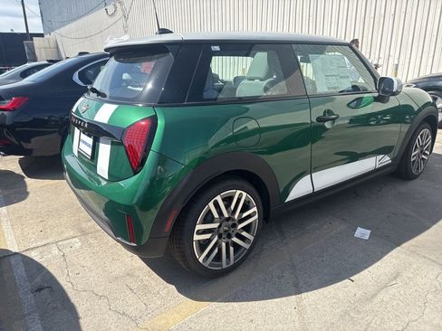New 2026 MINI Cooper 2-Door Hardtop image 8