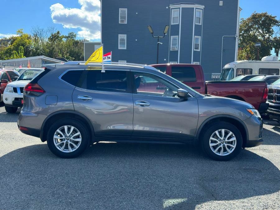 Used 2020 Nissan Rogue SV AWD/4WD image 8