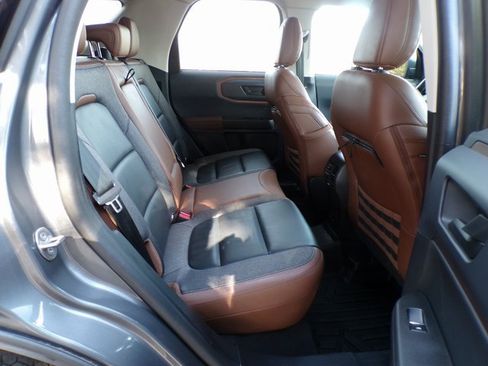 Used 2022 Ford Bronco Sport Outer Banks image 10