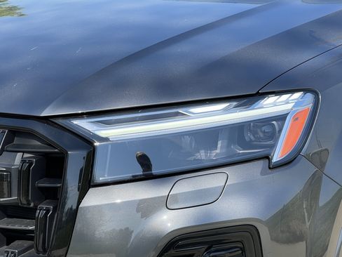 Used 2025 Audi Q7 2.0T Premium Plus w/ Premium Plus Package image 7