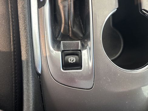 Used 2023 Chevrolet Malibu LT image 23