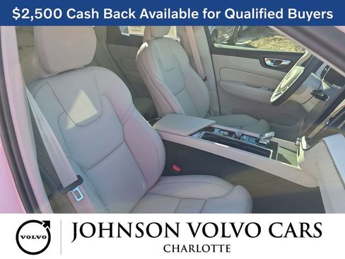 New 2026 Volvo XC60 B5 Ultra w/ Protection Package Premier image 10