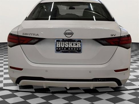Used 2024 Nissan Sentra SV image 7