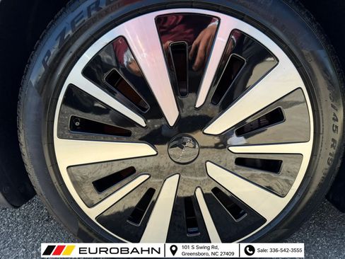 Used 2024 Lucid Air Touring AWD/4WD image 27
