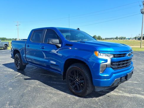 Used 2023 Chevrolet Silverado 1500 RST AWD/4WD image 7