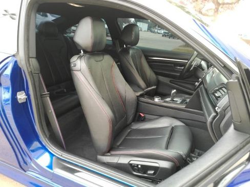 Used 2019 BMW M4 CS w/ Executive Package image 19