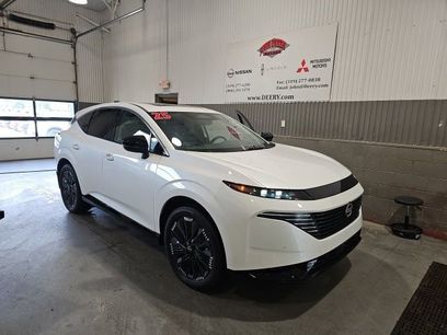 Certified 2025 Nissan Murano Platinum w/ Cargo Package