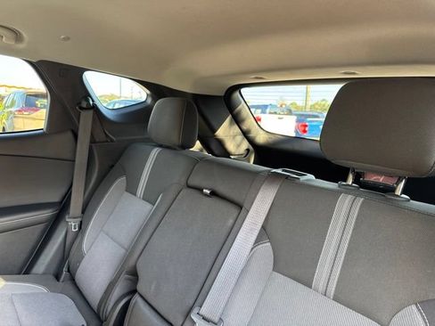 Used 2025 Chevrolet Blazer LT FWD image 20