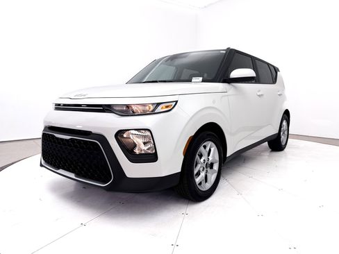 Used 2022 Kia Soul LX w/ Technology Package FWD image 10