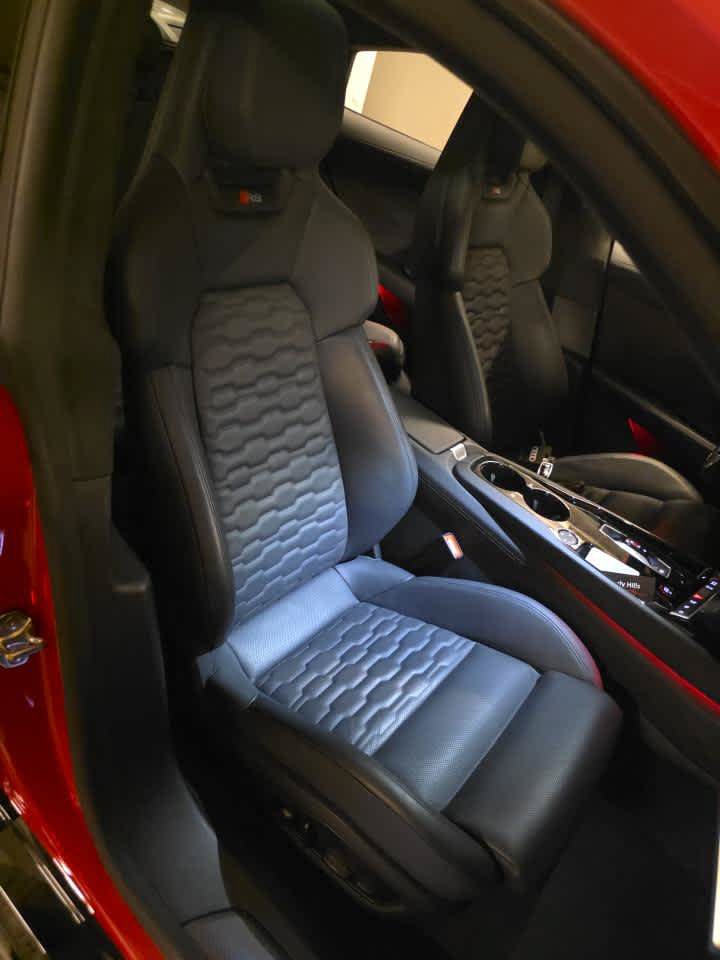 Used 2024 Audi RS e-tron GT w/ Carbon Performance Package AWD/4WD image 11