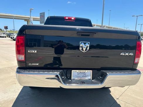 Used 2024 RAM 1500 Classic SLT AWD/4WD image 8