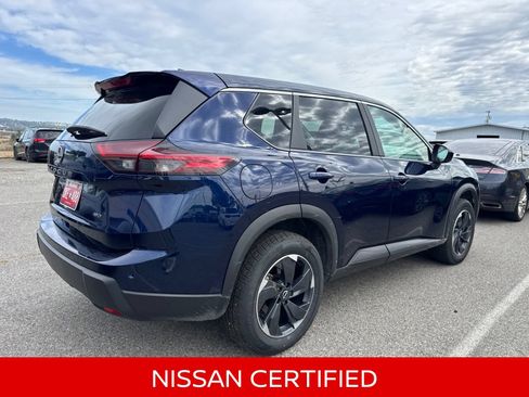 Certified 2025 Nissan Rogue SV AWD/4WD image 10