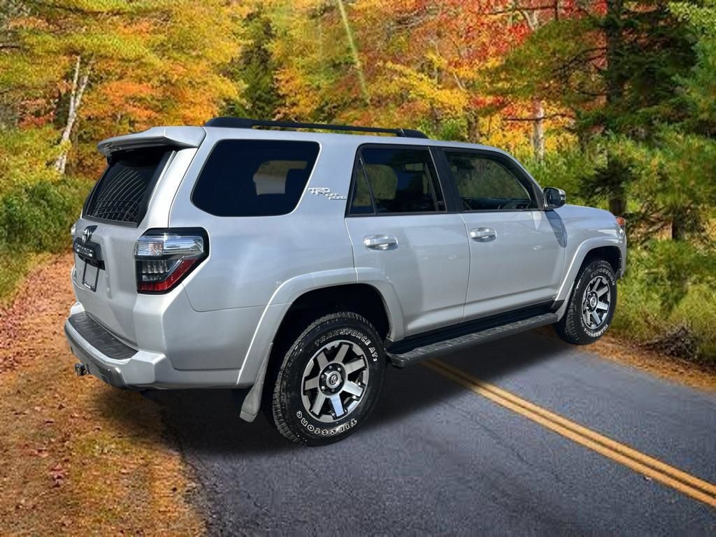 Used 2021 Toyota 4Runner TRD Off-Road Premium AWD/4WD image 3