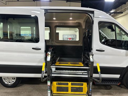 Used 2020 Ford Transit 150 Medium Roof image 37