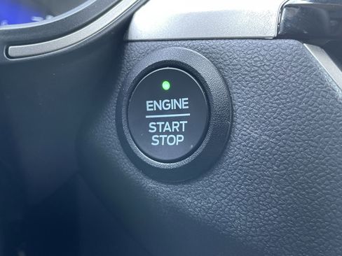 Used 2022 Ford Escape SEL w/ Technology Package image 21