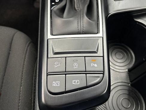 Used 2026 Kia Sportage LX FWD image 41