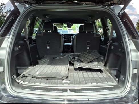 Used 2023 Jeep Grand Cherokee L Laredo AWD/4WD image 26