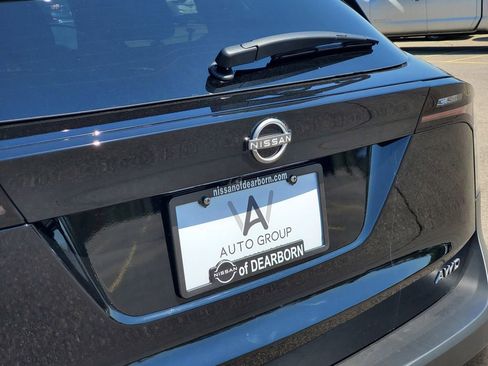 New 2026 Nissan Kicks SV AWD/4WD image 6