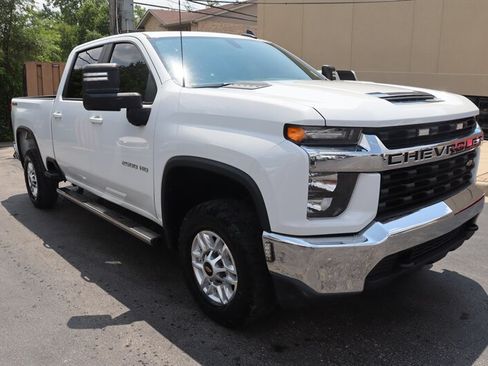 Used 2023 Chevrolet Silverado 2500 LT AWD/4WD image 1