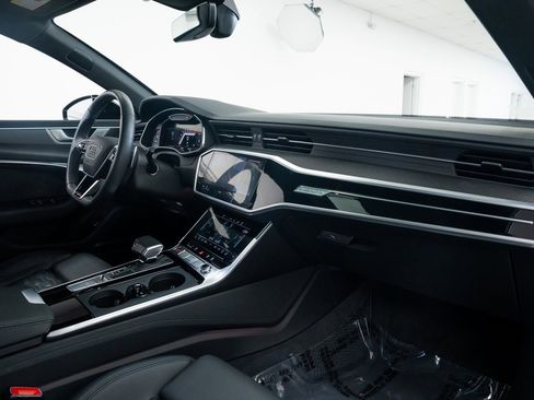 Used 2024 Audi RS 7 Performance image 27