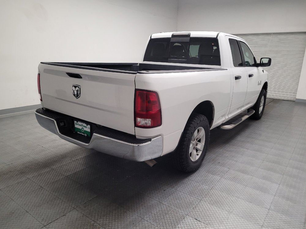 Used 2016 RAM 1500 Classic SLT AWD/4WD image 9