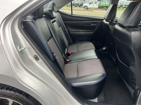 Used 2017 Toyota Corolla SE FWD image 39