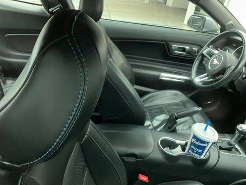 Used 2020 Ford Mustang GT Premium w/ GT Performance Package RWD image 4