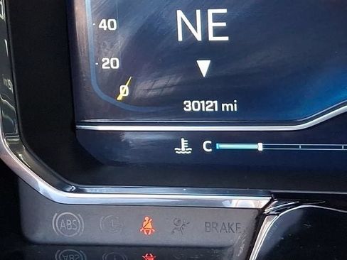 Used 2023 Chevrolet Silverado 1500 LT AWD/4WD image 31