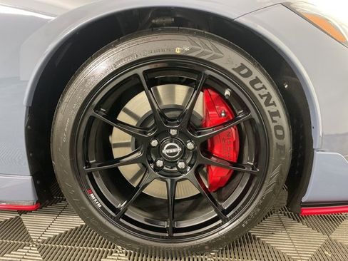 New 2024 Nissan Z NISMO w/ Floor Mat Package image 9