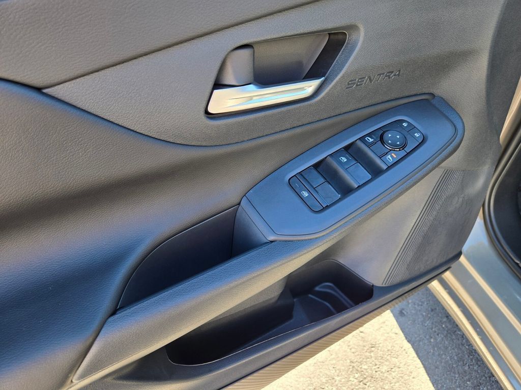 New 2027 Nissan Sentra SV w/ Floor Mat Package FWD image 13