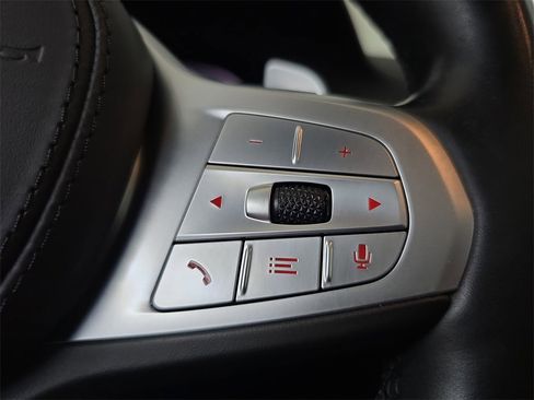 Used 2020 BMW 745e xDrive image 21