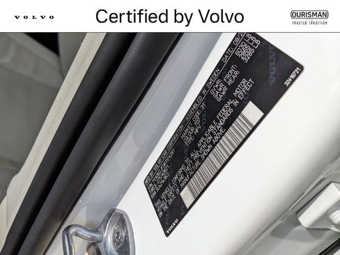 Used 2024 Volvo XC90 B6 Ultimate w/ Protection Package Premier AWD/4WD image 30