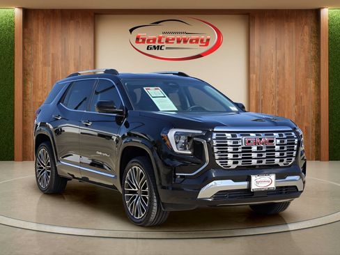 Used 2026 GMC Terrain Denali w/ LPO, Floor Liner Package AWD/4WD image 3