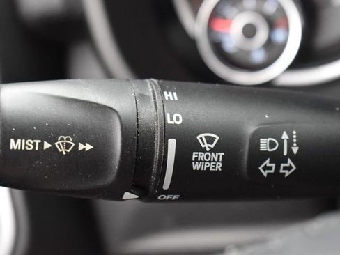 Used 2021 RAM 1500 Big Horn image 26