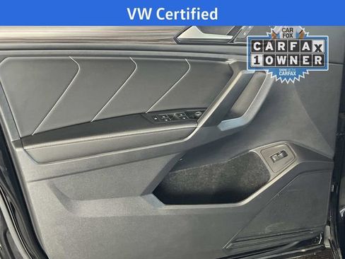 Certified 2023 Volkswagen Tiguan SEL R-Line image 11