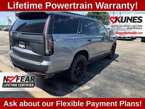 Used 2021 Cadillac Escalade Sport Platinum w/ LPO, ONYX Package AWD/4WD image 5