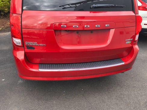 Used 2012 Dodge Grand Caravan Crew w/ Crew Value Pkg image 4