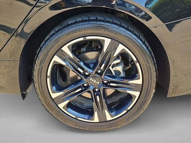 Used 2024 Kia K5 GT-Line w/ GT-Line Premium Package FWD image 23
