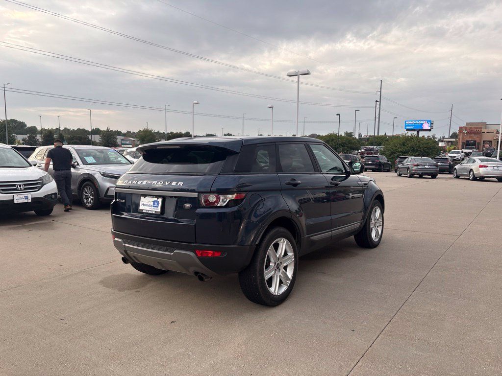 Used 2013 Land Rover Range Rover Evoque Pure Plus AWD/4WD image 5
